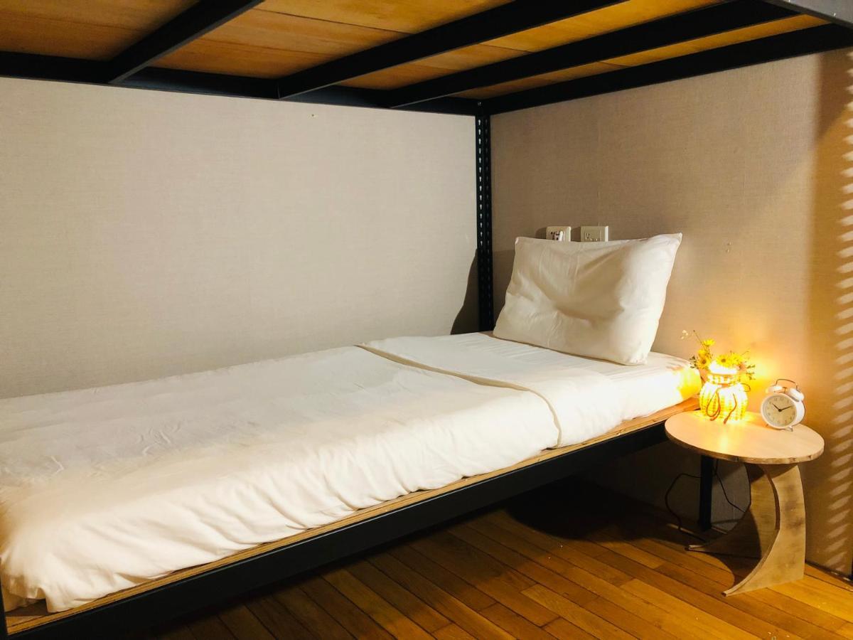 Hostel Of Rising Sun 昇行旅 Yonghe Eksteriør billede
