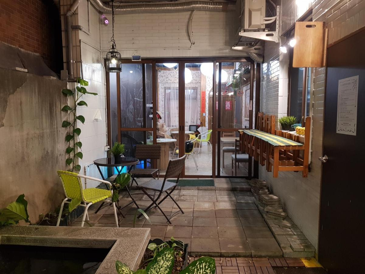 Hostel Of Rising Sun 昇行旅 Yonghe Eksteriør billede